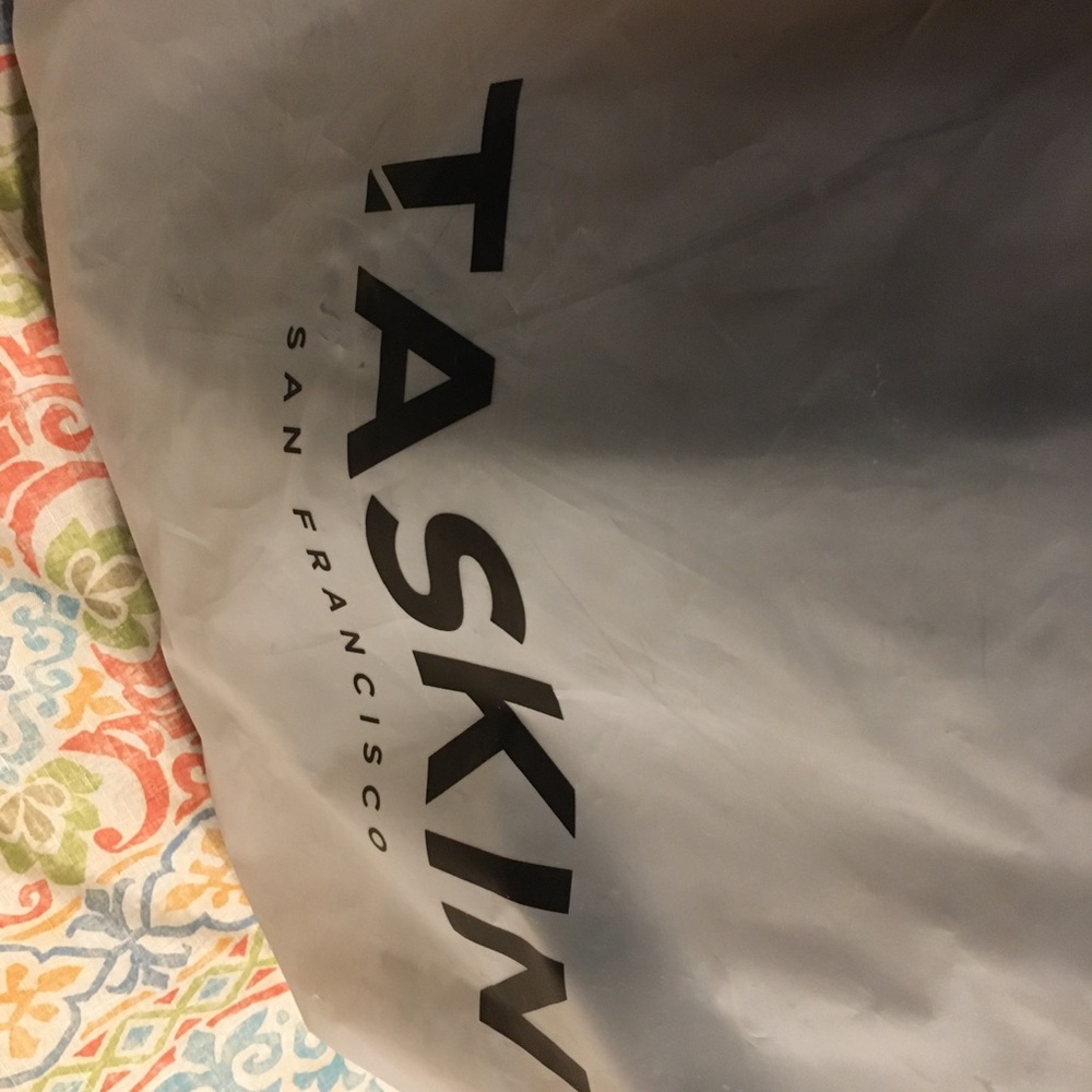 Taskin Edge Slim Professional Laptop Backpack